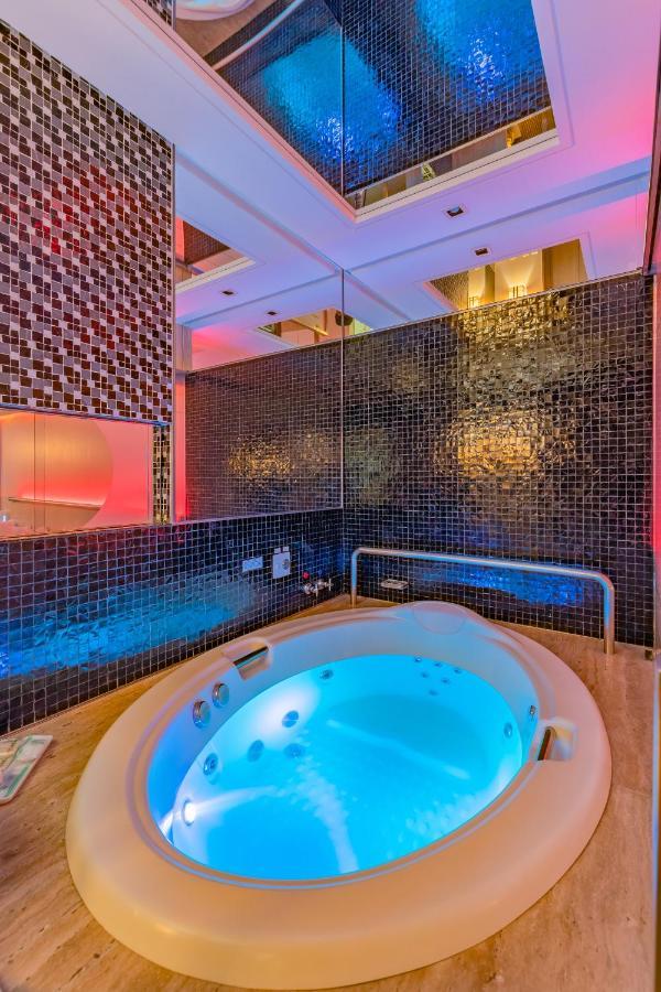 Dragon Motel (Adults Only) Fortaleza  Luaran gambar