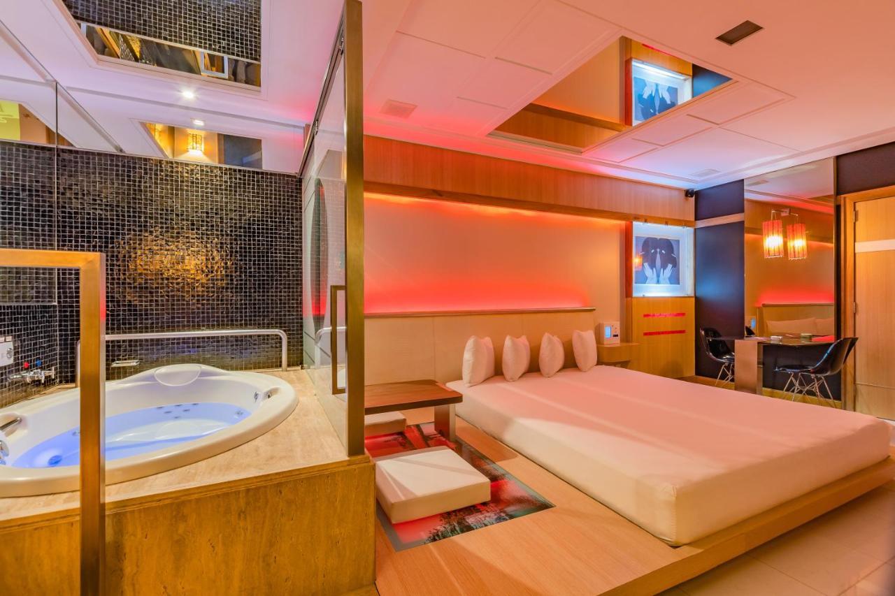 Dragon Motel (Adults Only) Fortaleza  Luaran gambar